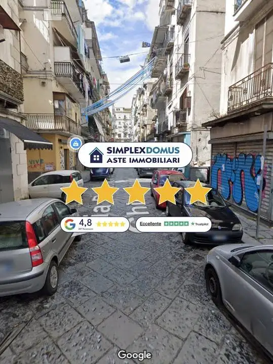 Appartamento in vendita a Napoli