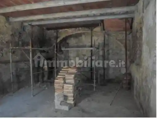 Appartamento all'asta via Regina Margherita, Bussi sul Tirino - foto 5