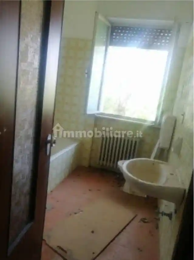 Appartamento all'asta via Tratturo, Rosciano - foto 5