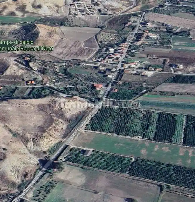 Villa all'asta viale Enrico Berlinguer, Rocca di Neto - foto 4