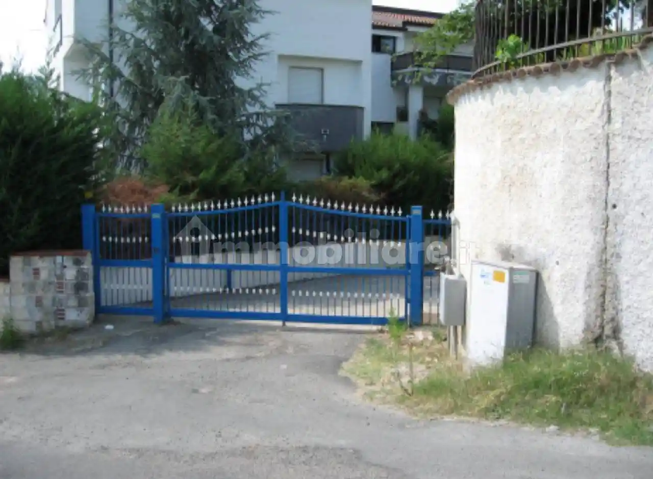 Villa all'asta Stilluzzo, Mendicino - foto 2