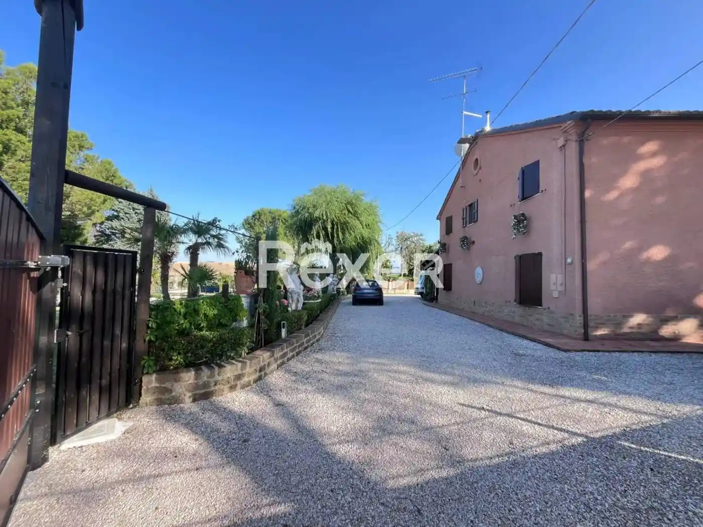 Villa in vendita a Ostra Vetere