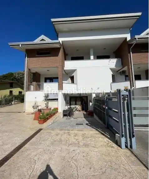 Villa all'asta via Alvanella, Monteforte Irpino - foto 3