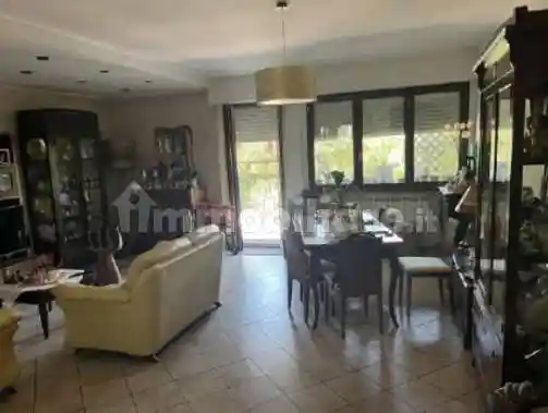 Appartamento all'asta via Parigi, Rende - foto 3