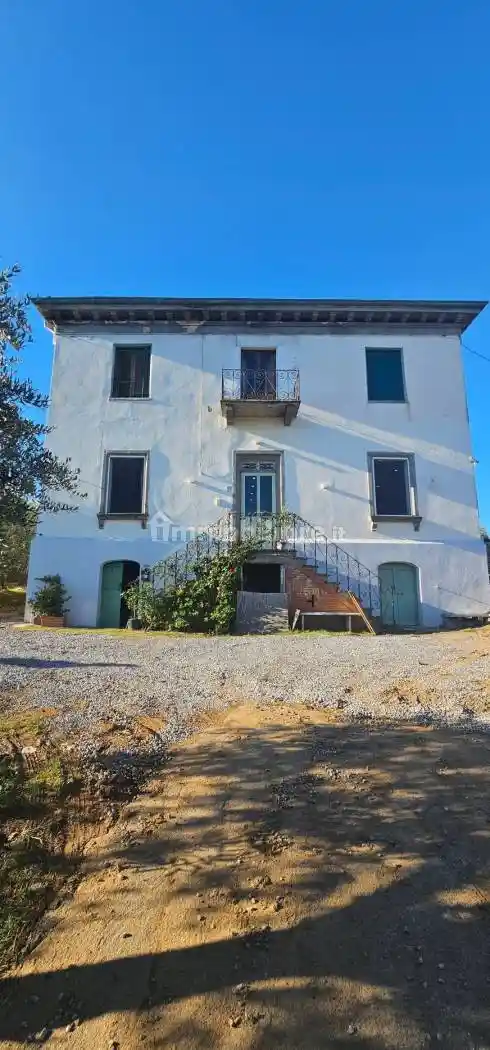 Villa in vendita a Capannori