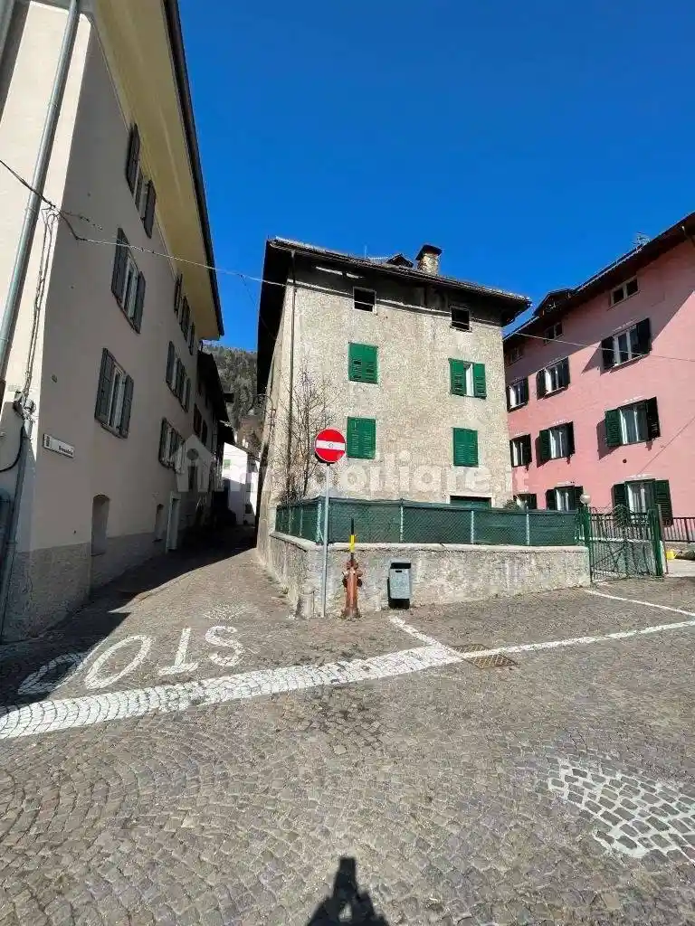 Casa indipendente in vendita a Malè