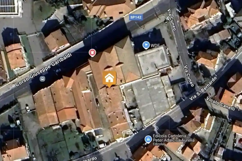 Palazzo - Stabile in vendita a Gattinara