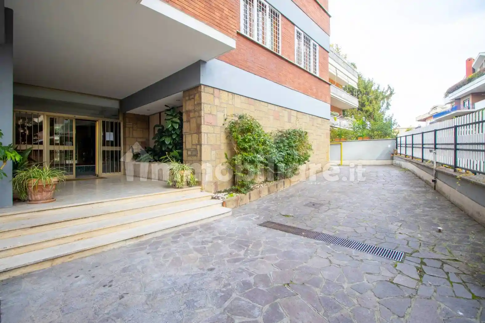 Trilocale via Madesimo 29, Camilluccia - Farnesina, Roma - foto 2