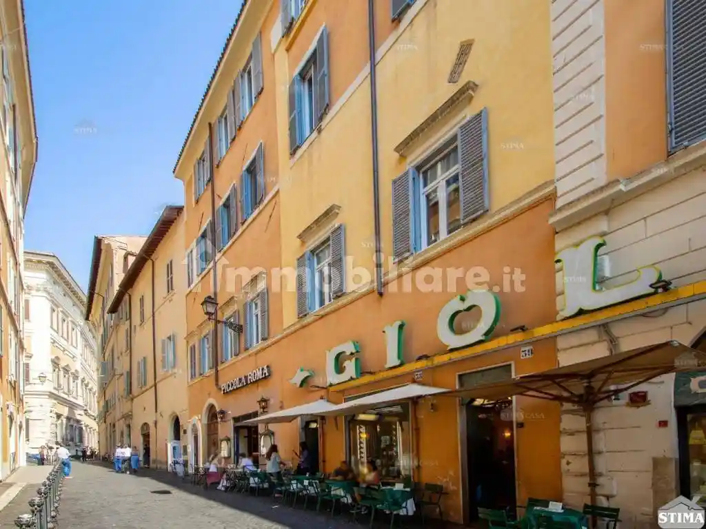 Quadrilocale via degli Uffici del Vicario 33, Montecitorio, Roma - foto 2