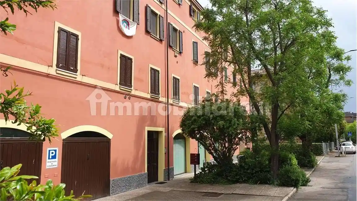 Appartamento in vendita a Modena