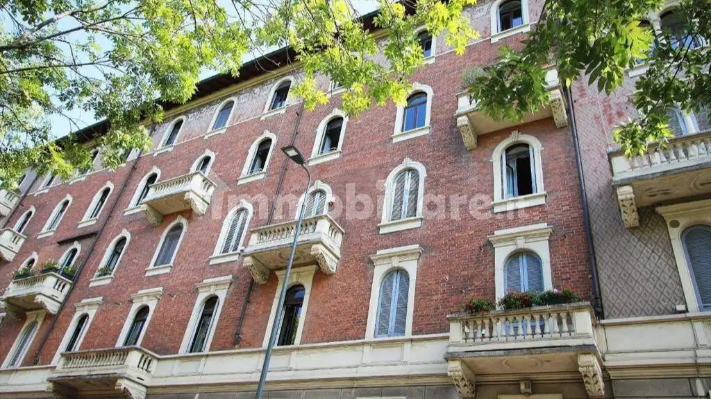 Appartamento in vendita a Milan