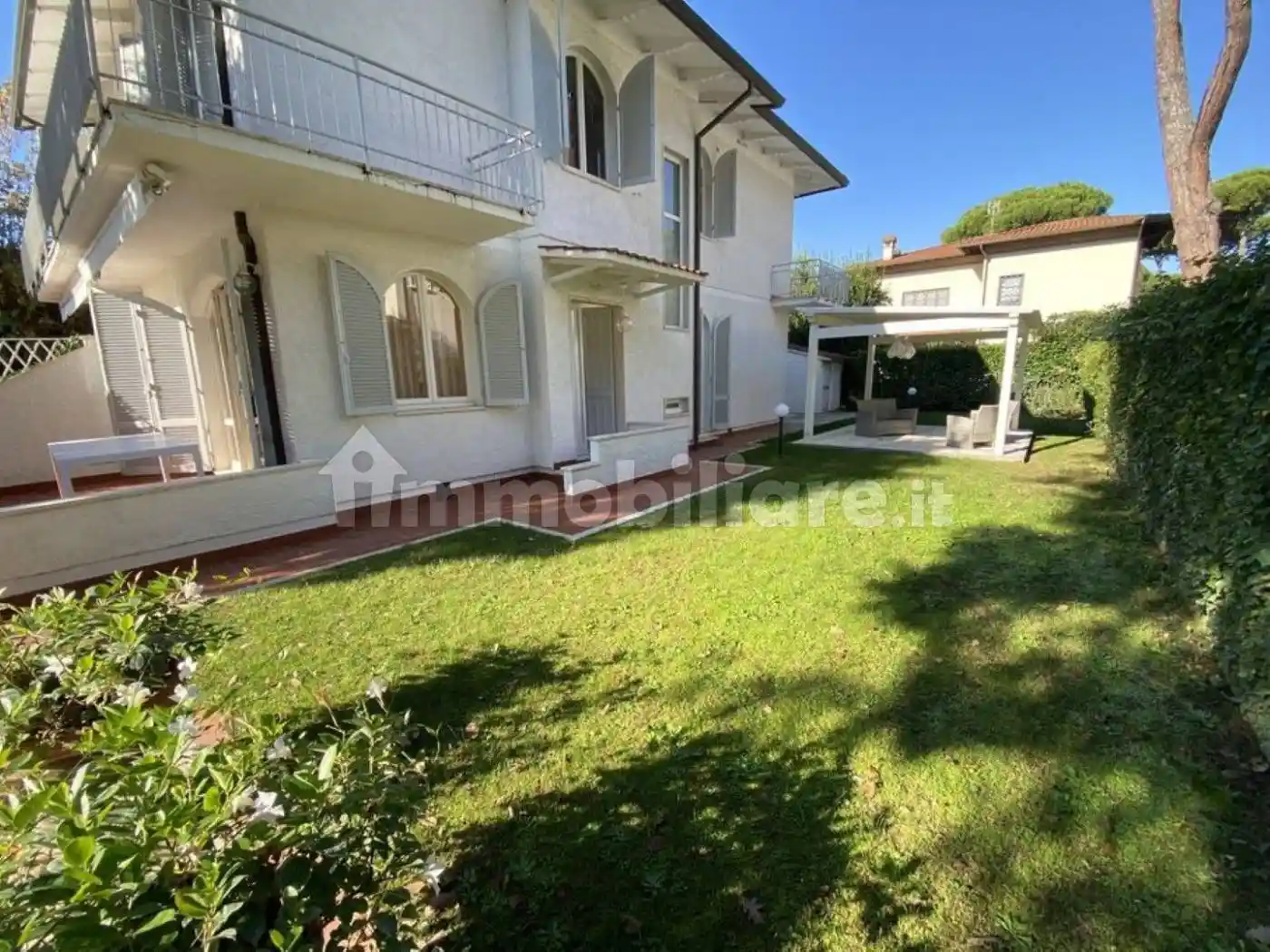 Villa in vendita a Forte dei Marmi