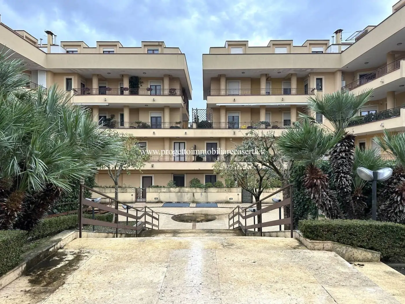 Attico - Mansarda in affitto a Caserta