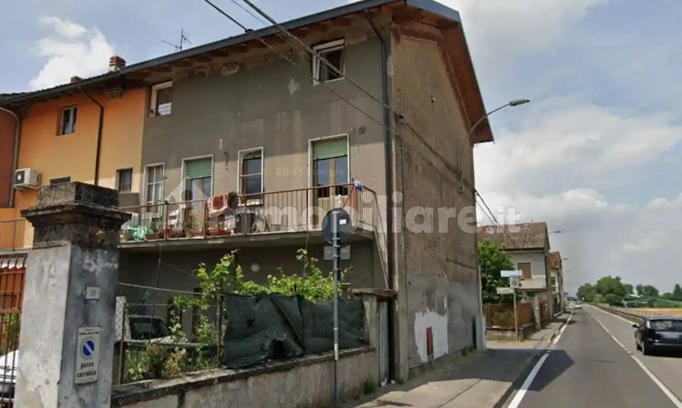 Casa indipendente in vendita a Misano di Gera d'Adda