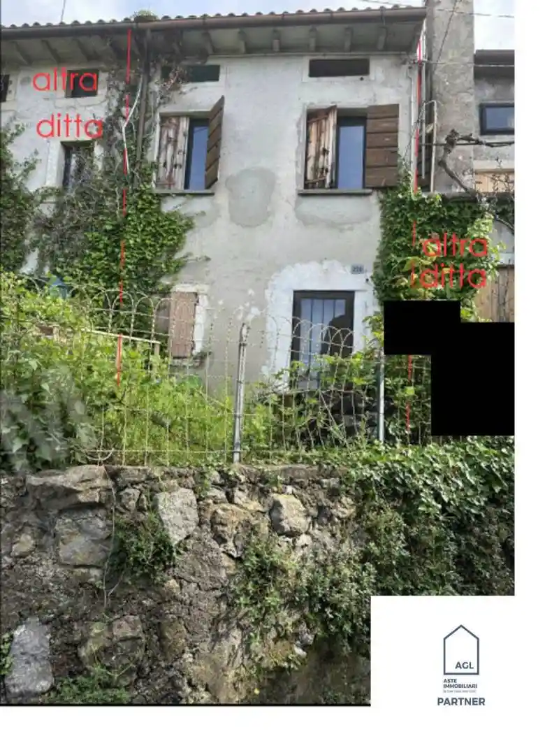 Villa in vendita a Fregona