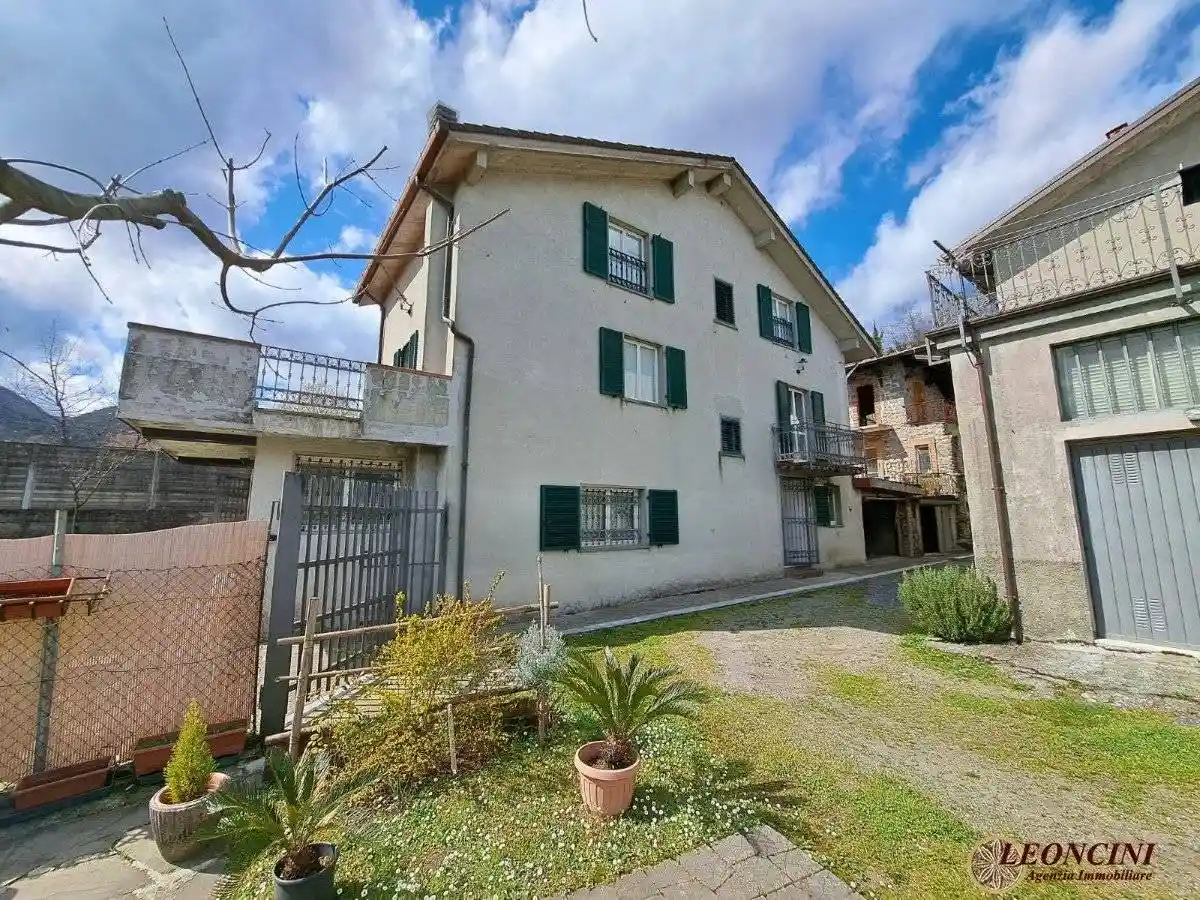 Casa indipendente in vendita a Mulazzo
