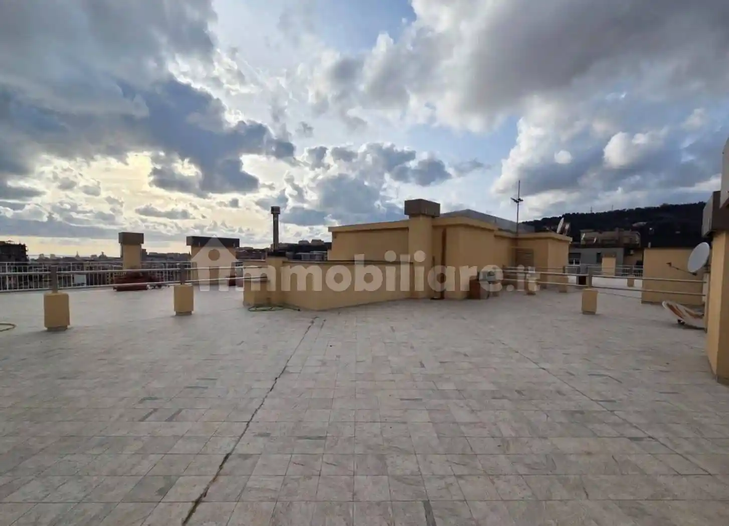 Appartamento in vendita a Genova