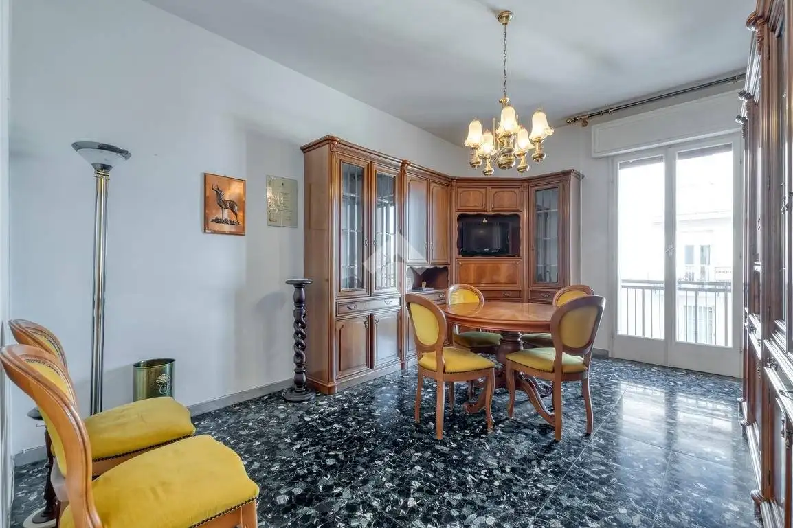 Appartamento in vendita a Bologna