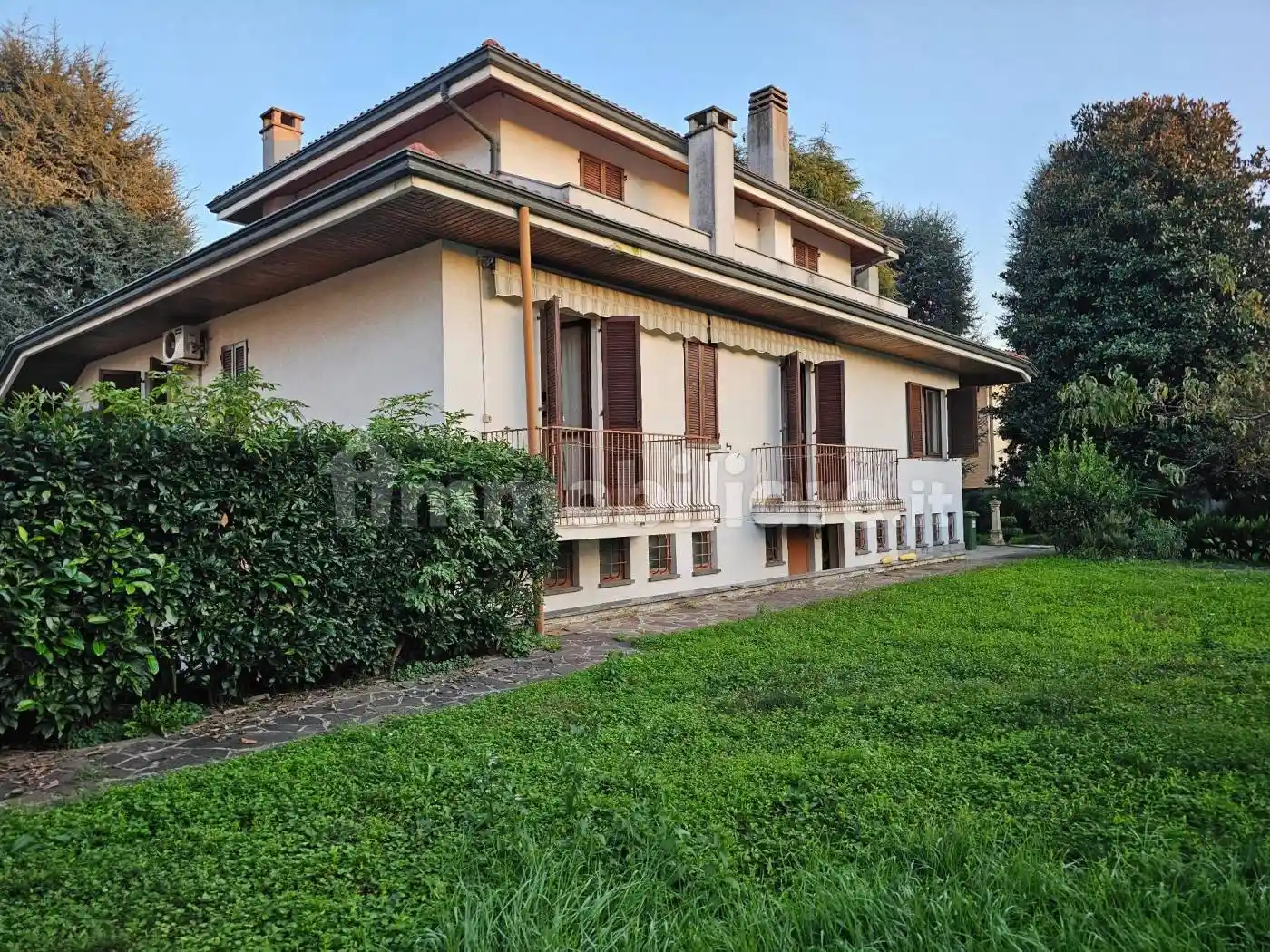 Villa in vendita a Vittuone