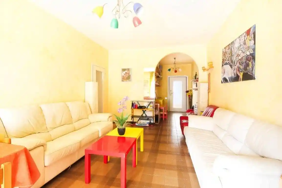 Trilocale via giulio cesare 6, Centro, Alba Adriatica - foto 2