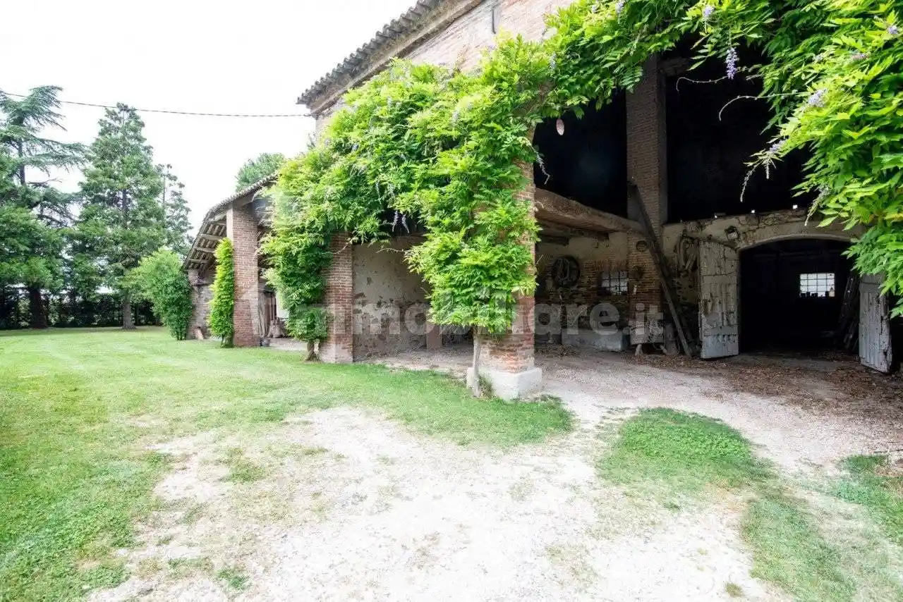 Rustico - Casale in vendita a Baone