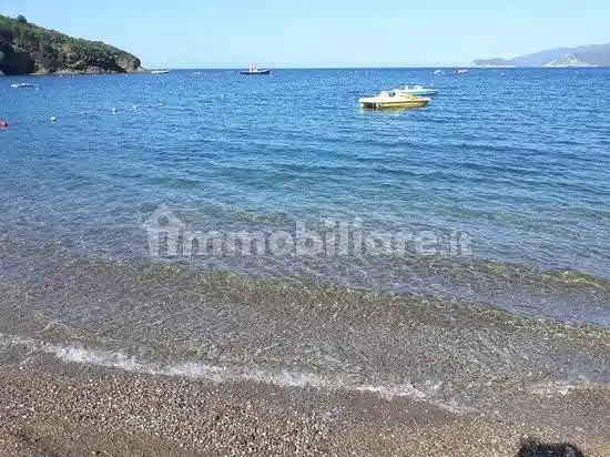 Casa indipendente in vendita a Capoliveri
