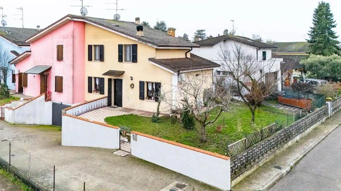 Villetta a schiera in vendita a Curtatone