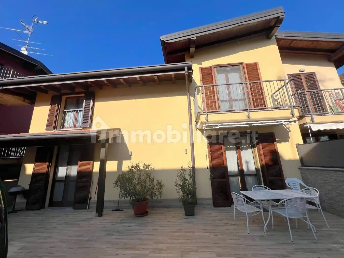 Villa in vendita a Fino Mornasco