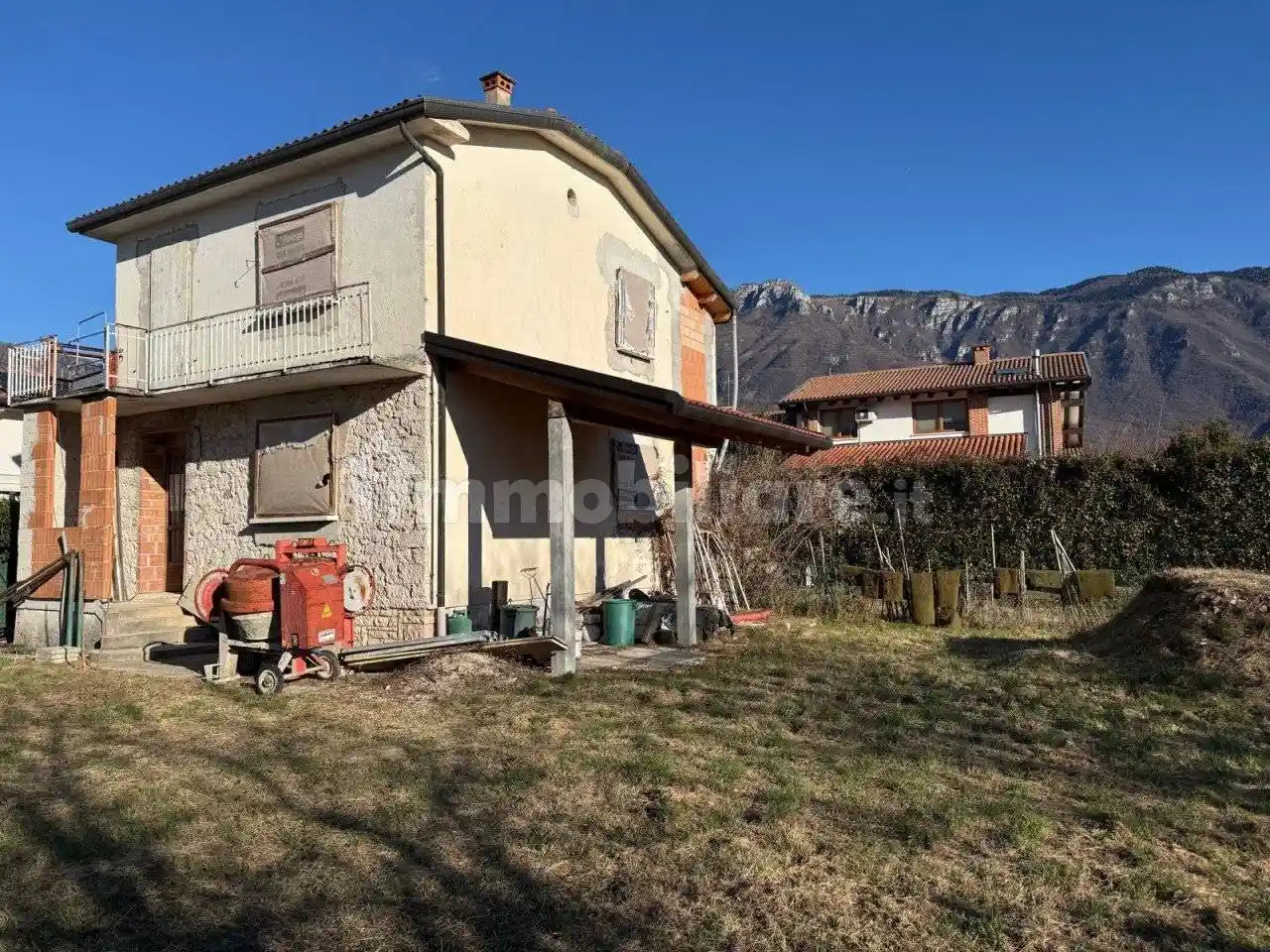 Casa indipendente in vendita a Piovene Rocchette