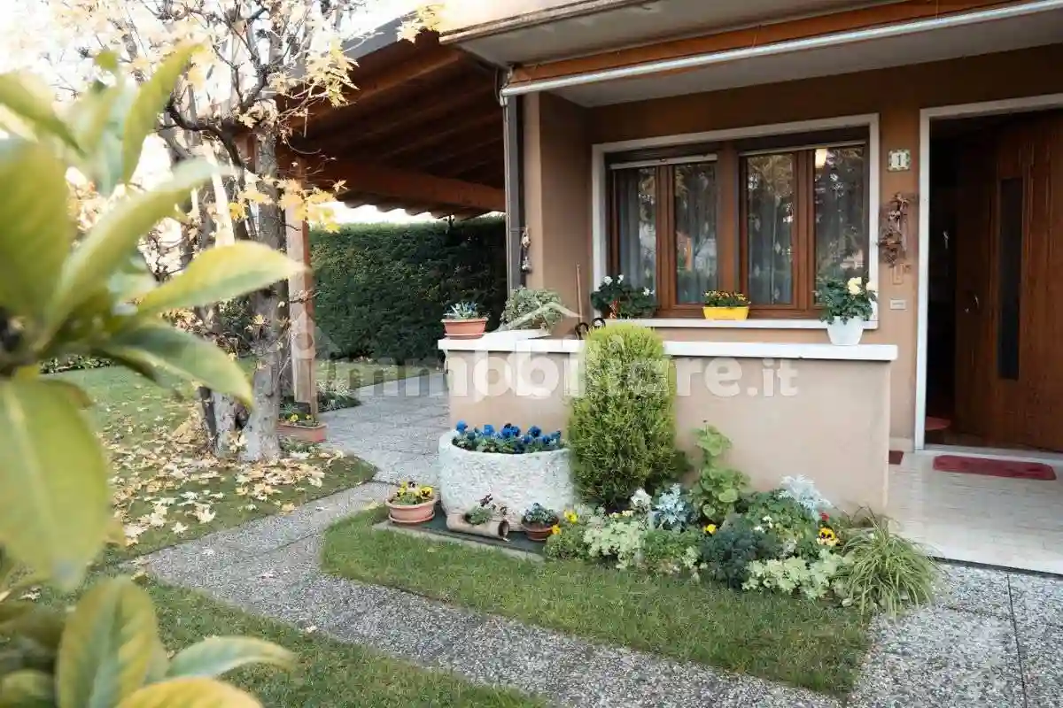 Villetta a schiera - foto 2