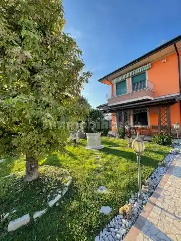 Villa in vendita a Abano Terme