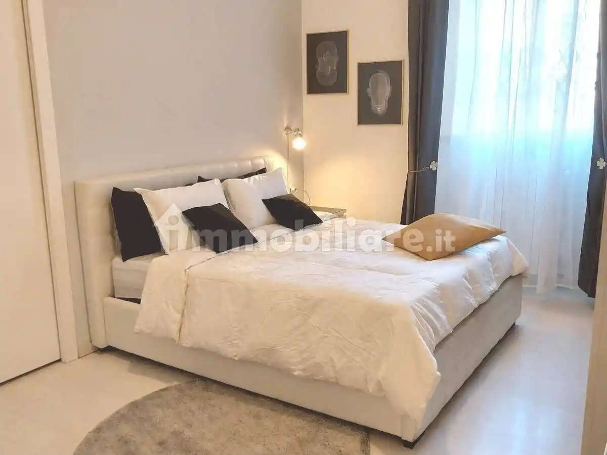 Bilocale via Carlo Farini 44, Isola, Milano - foto 3