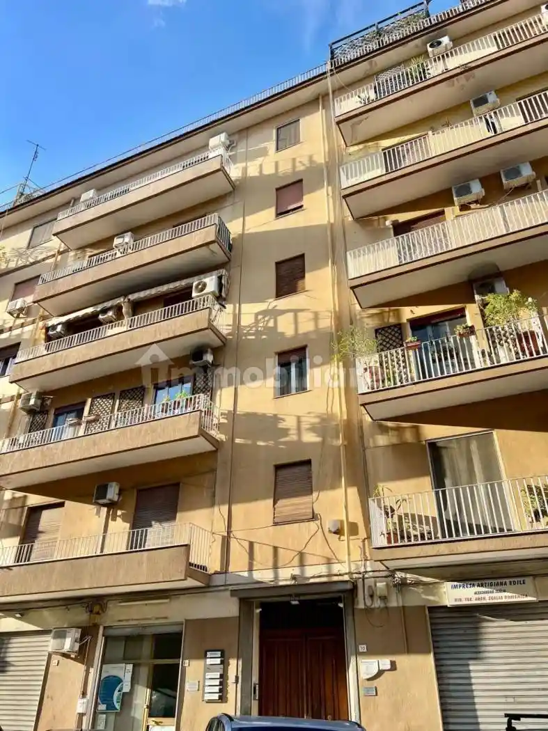 Appartamento in vendita a Palermo