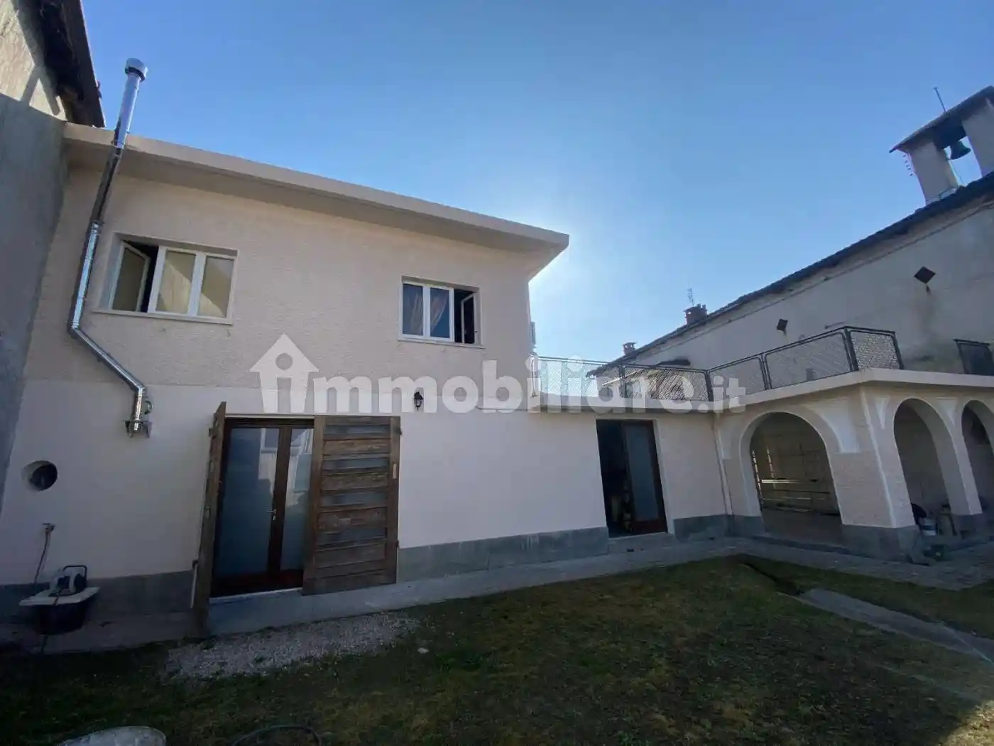 Villa in vendita a Trana