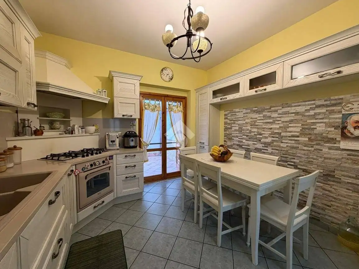 Appartamento in vendita a Pimonte