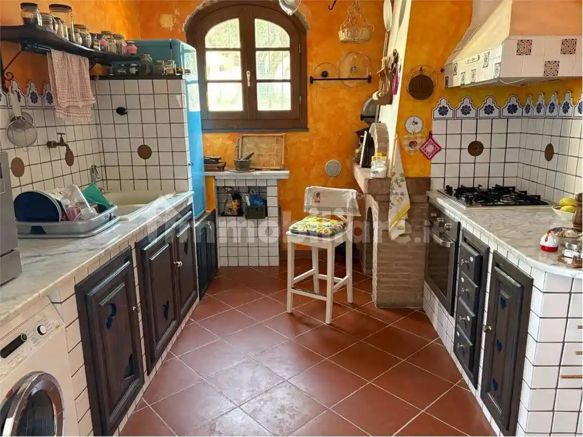 Appartamento in vendita a Crespina e Lorenzana