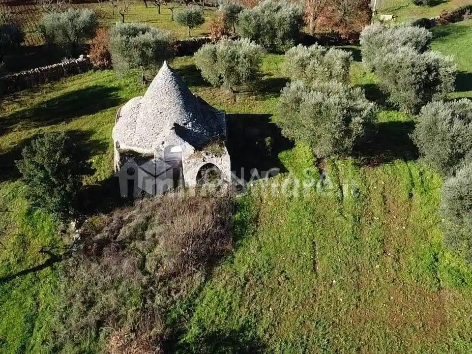 Rustico - Casale in vendita a Locorotondo