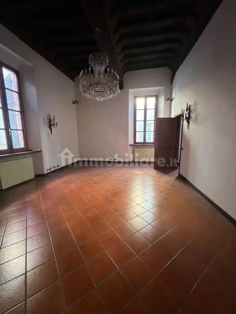 Appartamento in vendita a Piacenza