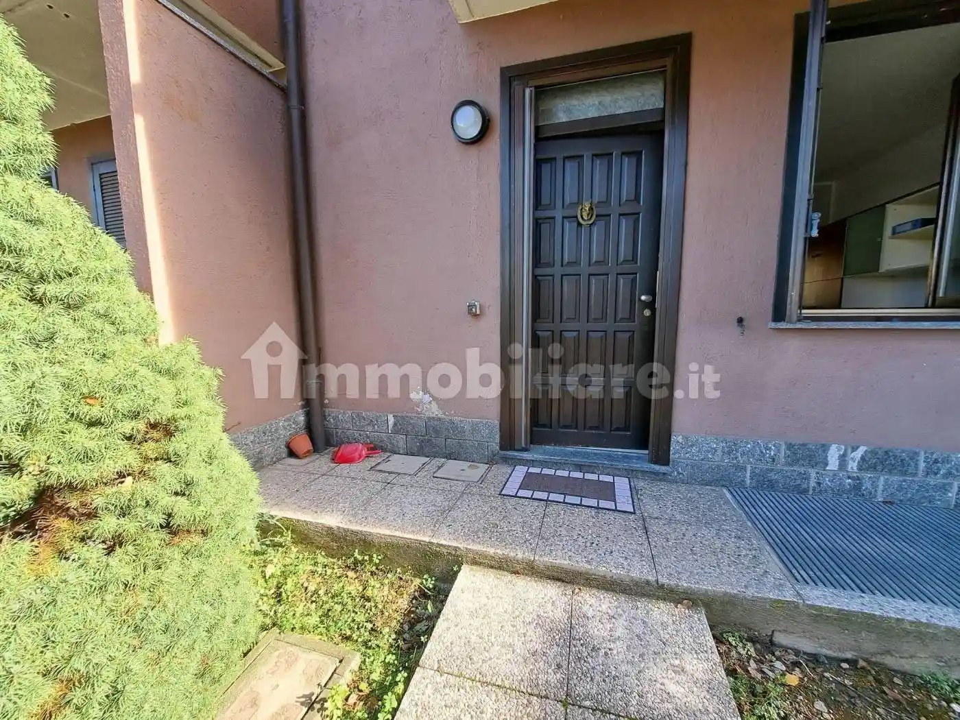 Villetta a schiera in vendita a Caronno Pertusella