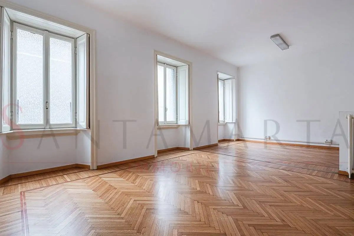 Appartamento in vendita a Milan