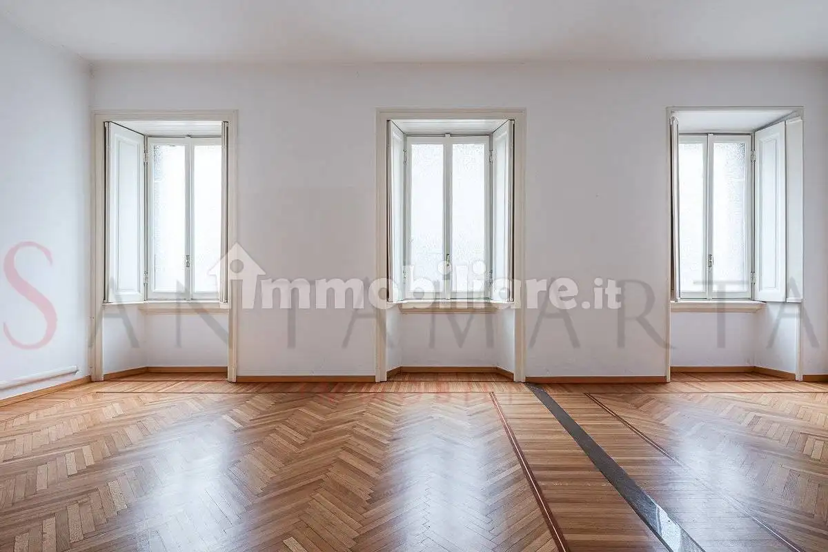 Appartamento in vendita a Milan