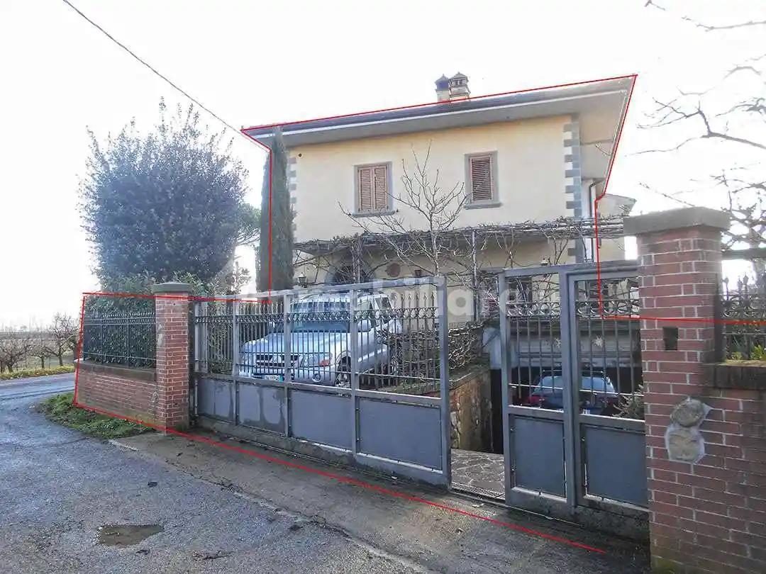 Casa indipendente in vendita a Montepulciano