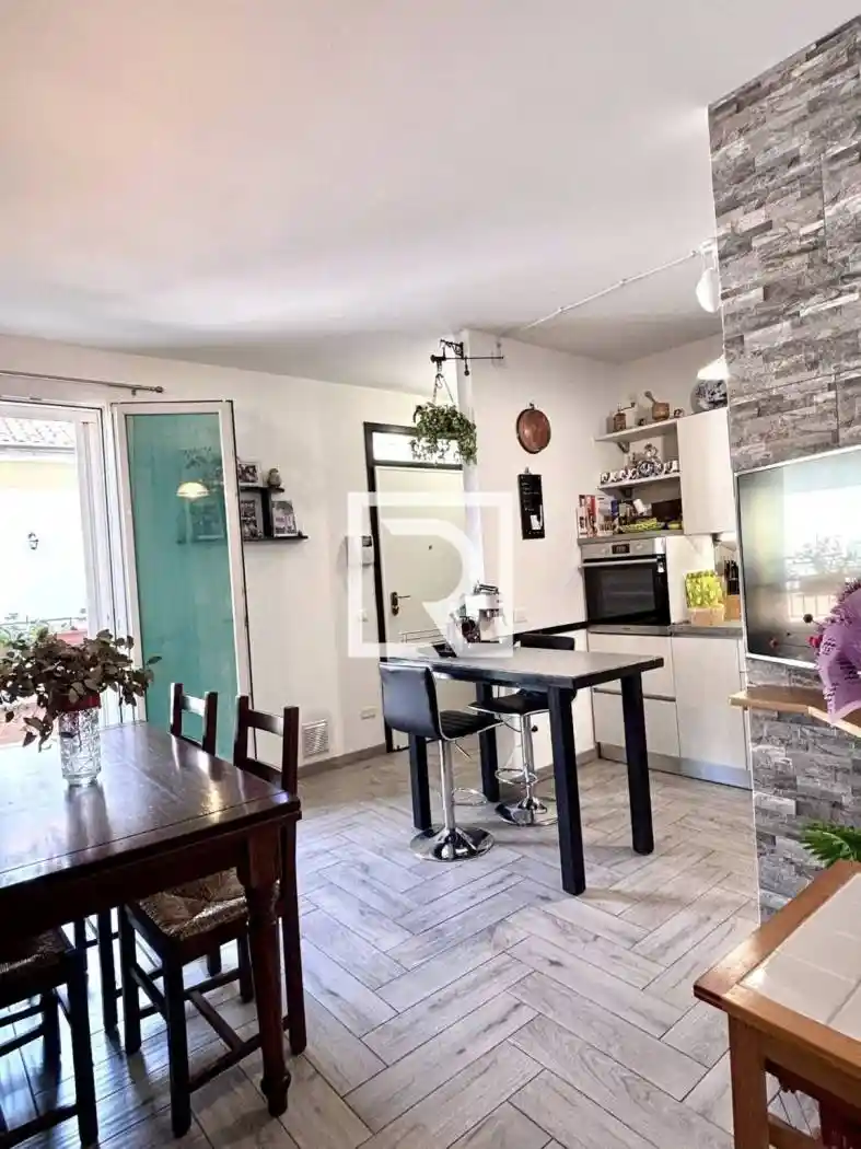 Appartamento in vendita a Russi