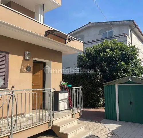 Villetta a schiera in vendita a Roma