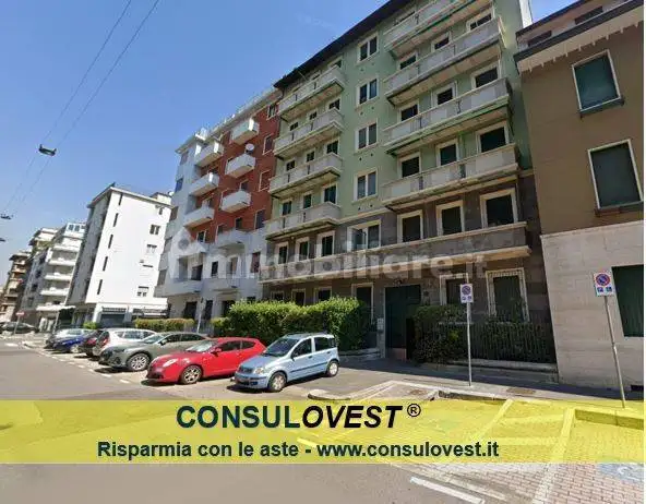 Appartamento in asta a Milano