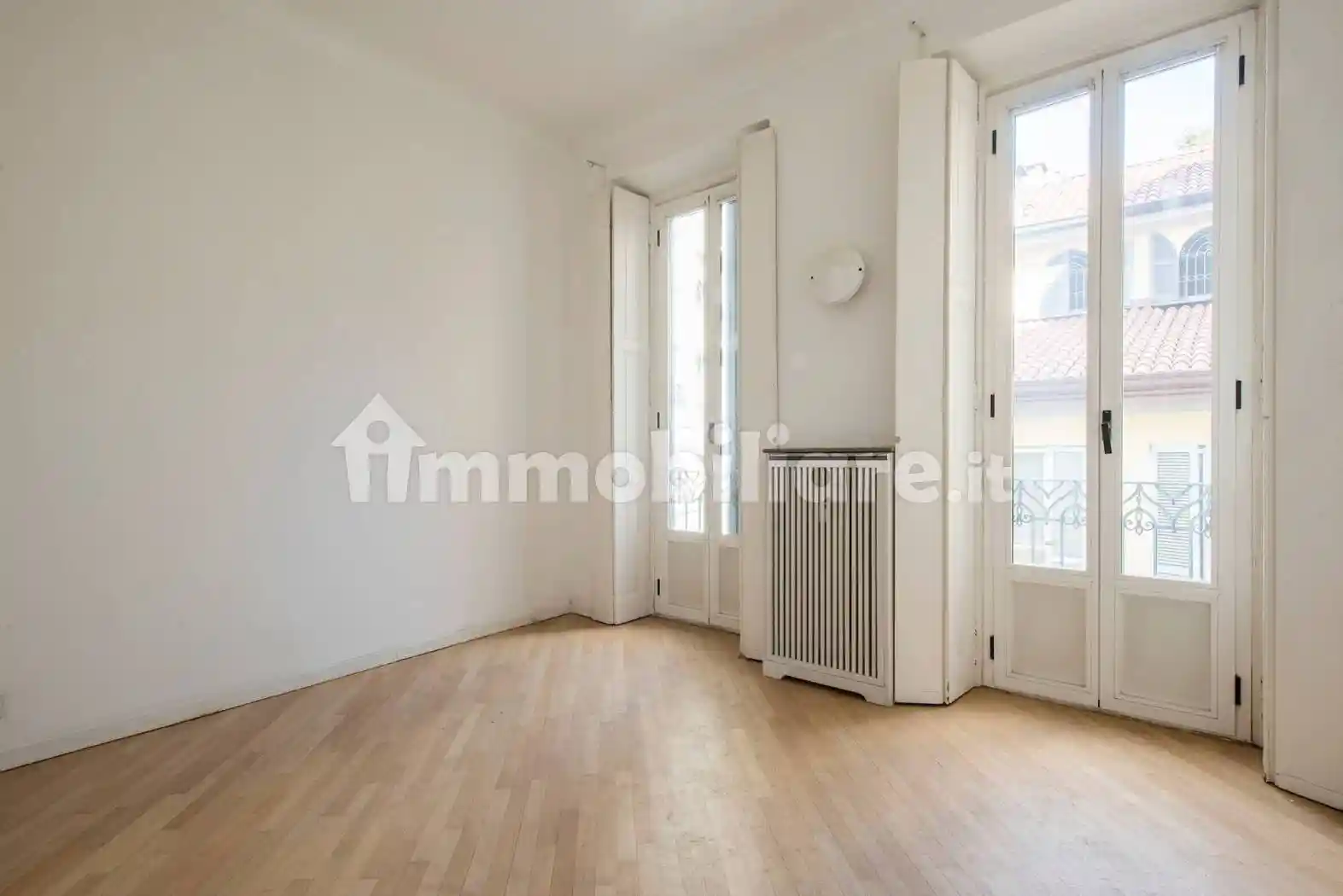 Appartamento via Pantano 5, Missori, Milano - foto 4