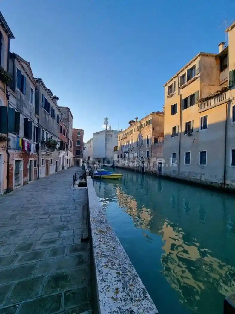Appartamento in vendita a Venezia