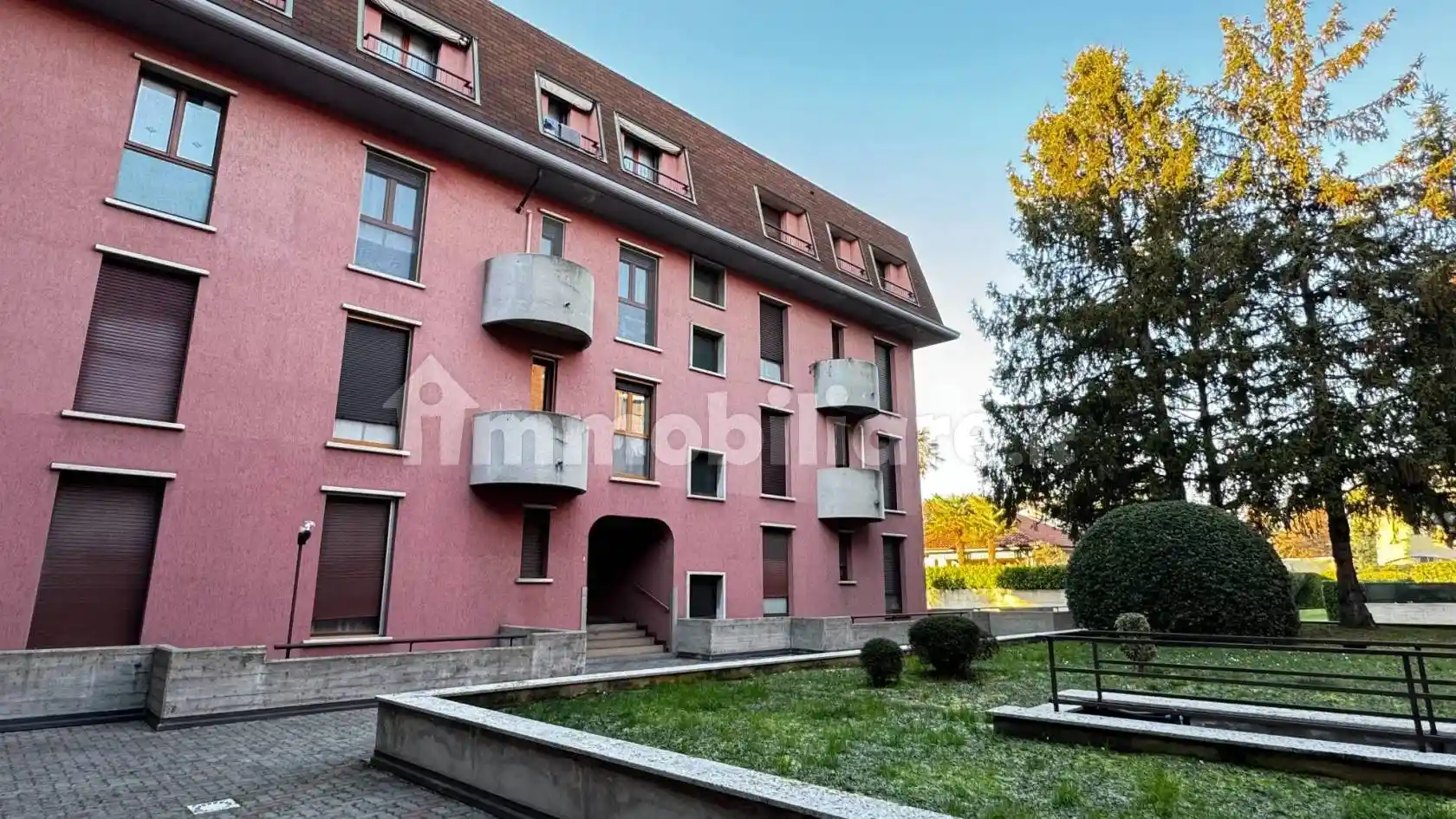 Appartamento in vendita a Vimercate