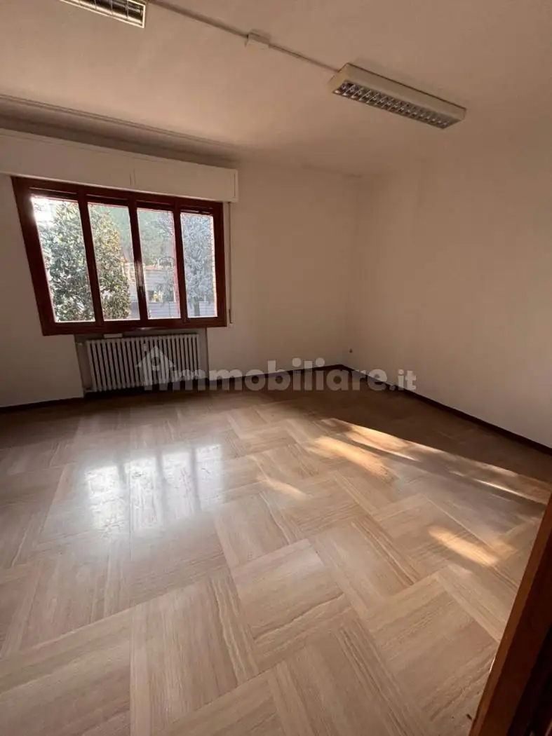 Appartamento in vendita a Casalecchio di Reno