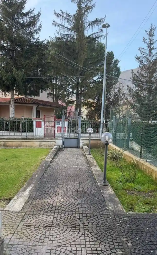 Trilocale via Erbosa 16, Centro, Scurcola Marsicana - foto 5